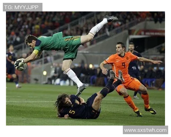 全球足球之巅：揭秘当今球星排名第一的荣耀与传奇